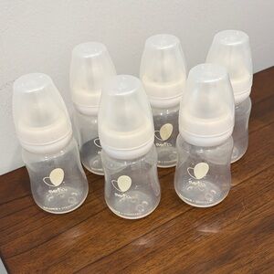 Even Flo wide neck balance and standard bottles